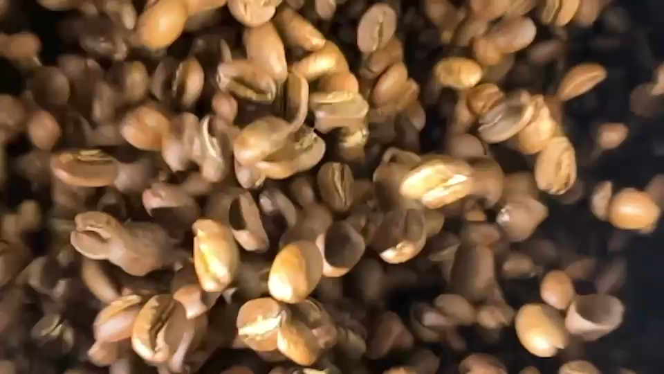 Coffee on Air: The Roast Method That Lifts Every Bean